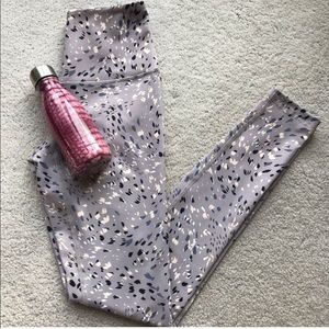 Zella High Waisted yoga Shapewear leggings rare XS